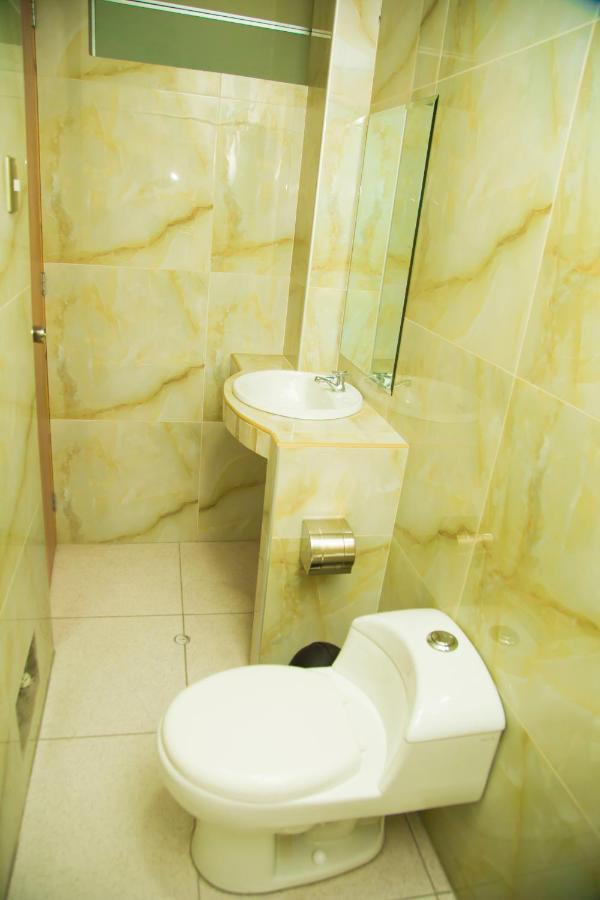 Hotel Saraja Ика Экстерьер фото