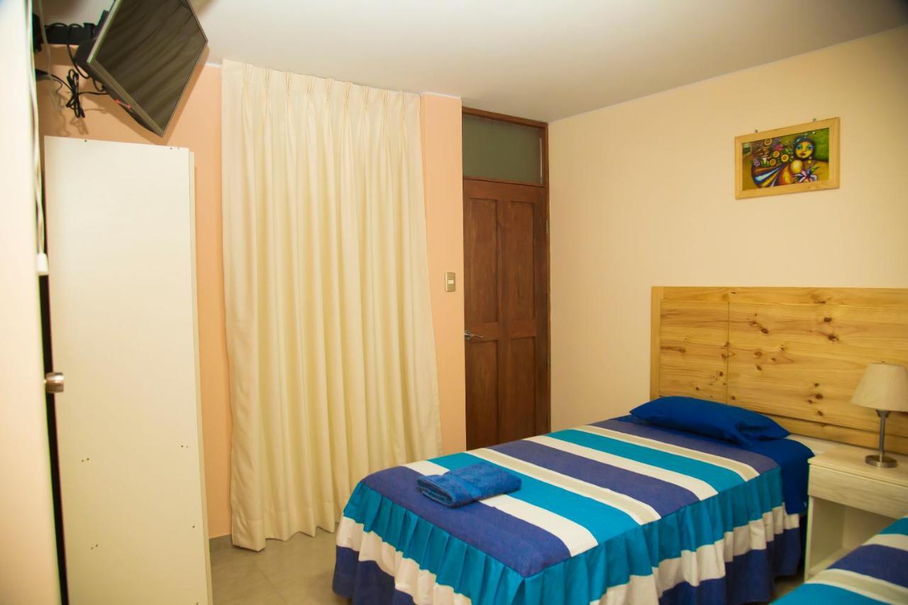 Hotel Saraja Ика Экстерьер фото
